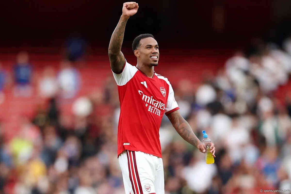 Arsenal defender Gabriel kicking Emi Martinez in the head not a red card offence, expert panel rules