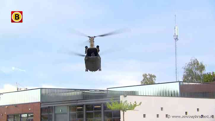Helikopters boven school en militairen op dak bij gijzelingsoefening