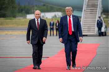 Trump Faces Scrutiny as Putin 'Payback' Claim Emerges Over Reported Russia-Iran Intelligence Link