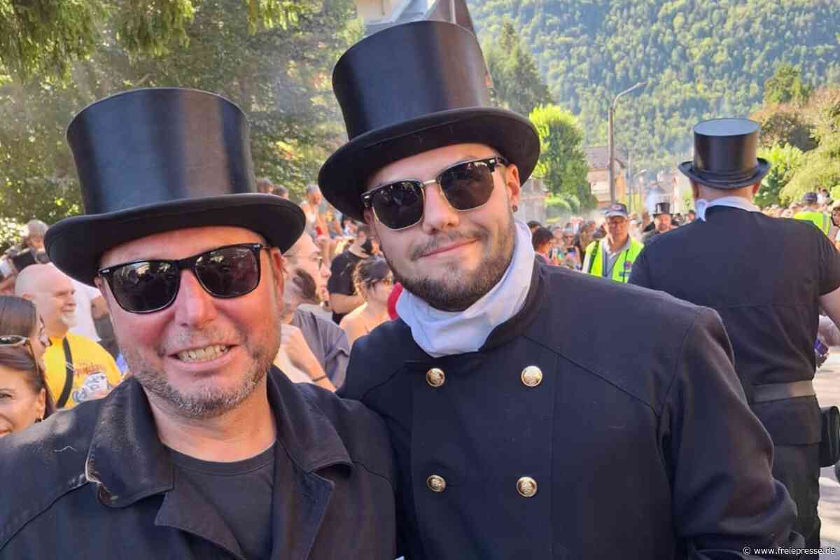 Was ein vogtländischer Schornsteinfeger beim Fest der Glücksbringer in Italien erlebte