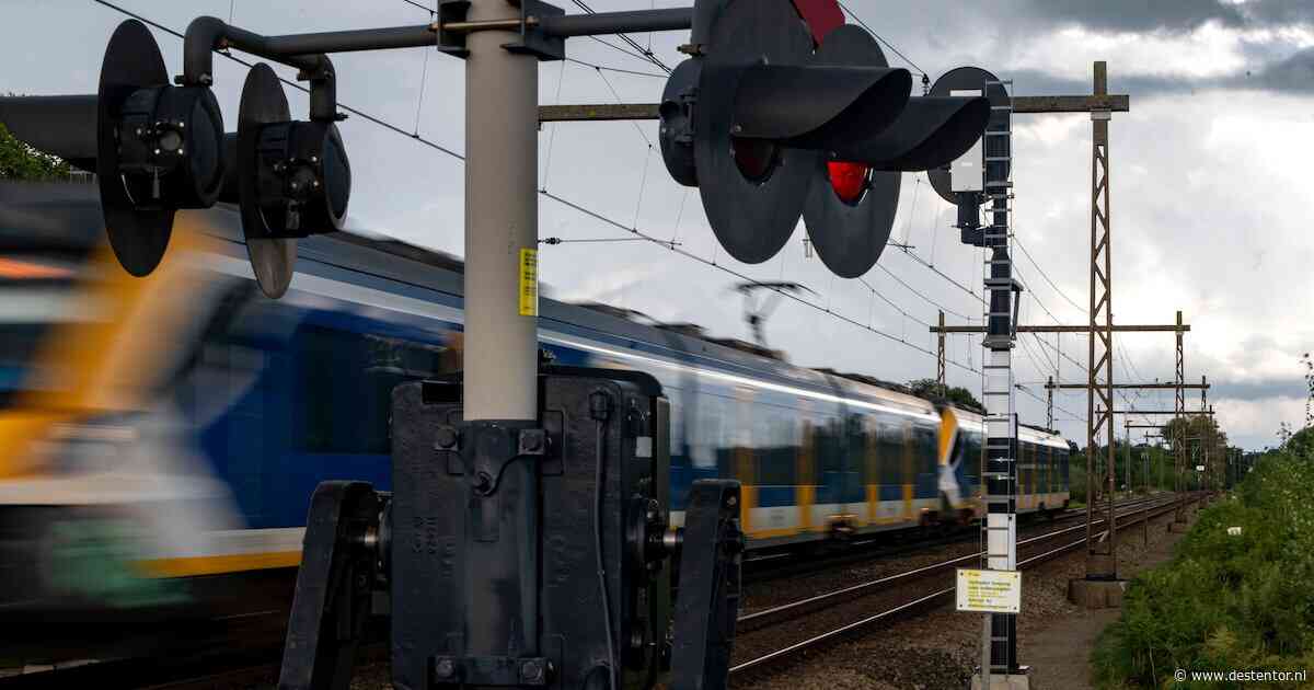Twee keer op één dag is het raak op het spoor bij Teuge: ‘Levensgevaarlijk’