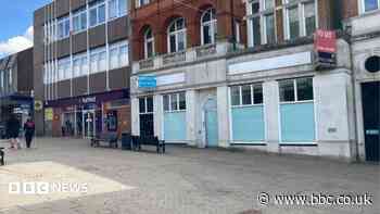 Empty unit auctions planned to help town's revamp