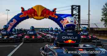 LIVE | Uitstekend begin voor Max Verstappen in uiterst chaotische start, safety kart op de baan