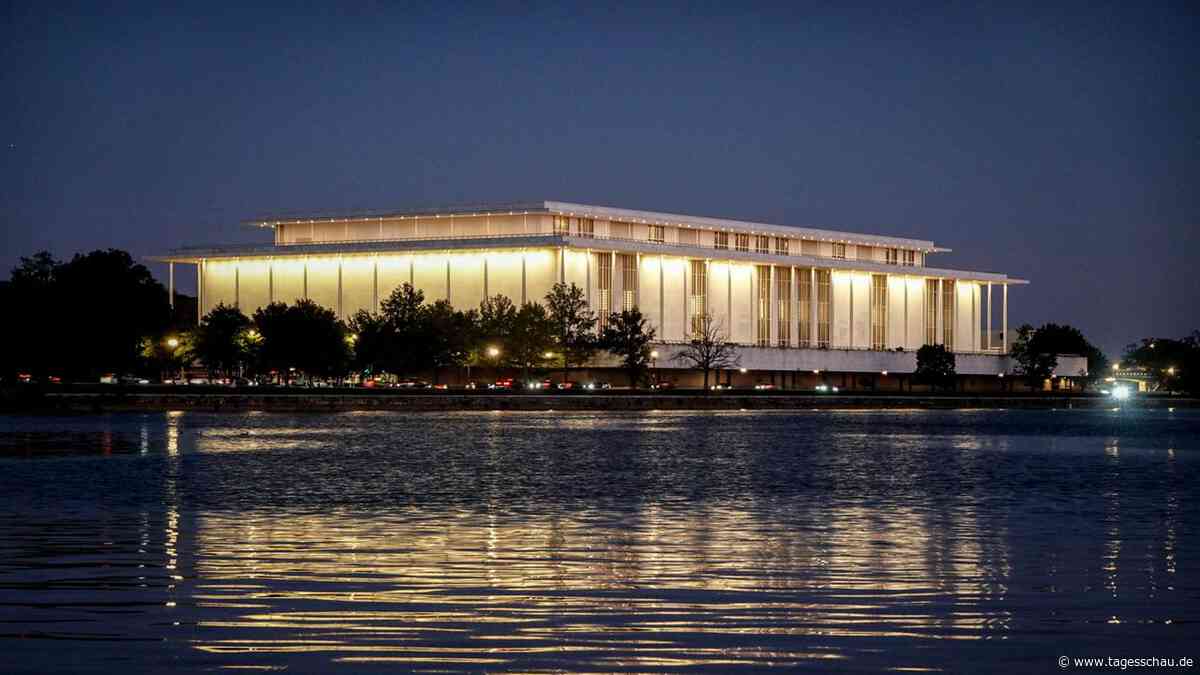 Streit um Kultureinrichtung: Trump verweigert Kennedy Center Renovierung