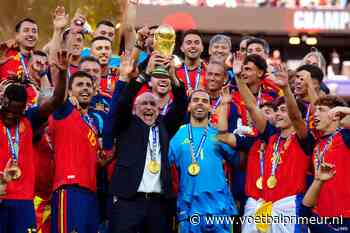 Spanje beloont De la Fuente: "We hebben de beste coach in de geschiedenis"