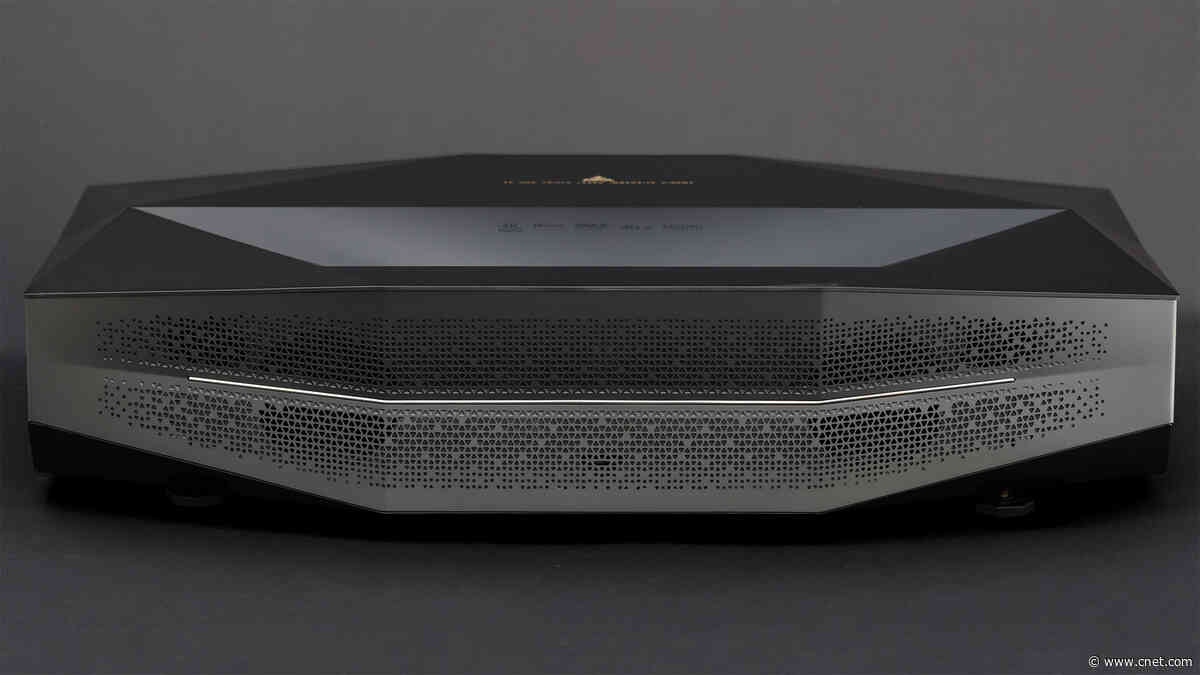 AWOL Vision Aetherion Pro UST Projector Review: Sci-Fi Looks, Earthbound Performance
