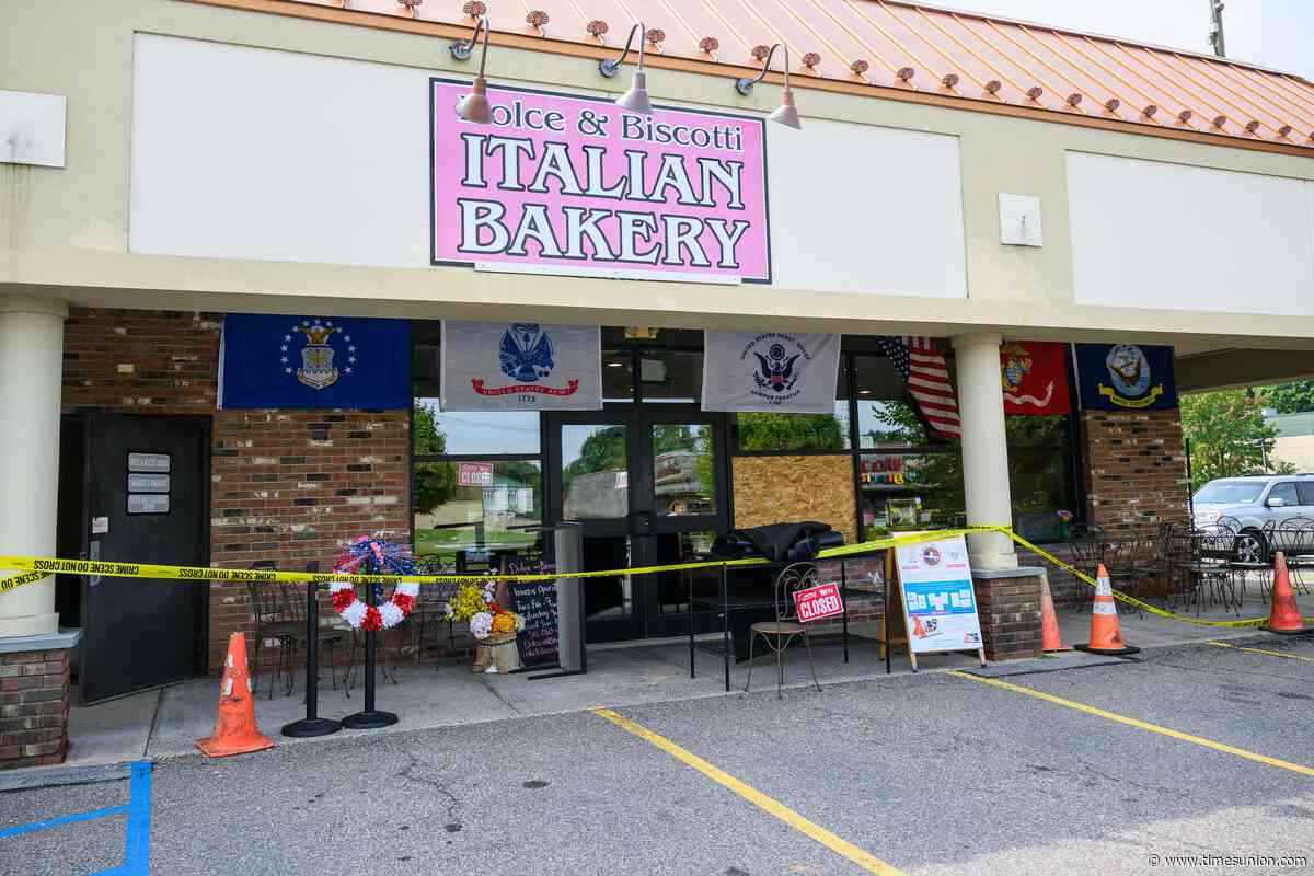 Troopers arrest man accused of breaking into Dolce & Biscotti bakery