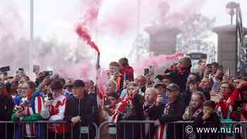 Live Europa League | AZ start met Smit, Sunderland begint zonder Brobbey