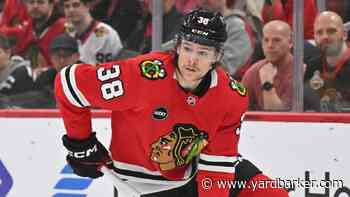 Blackhawks sign Ethan Del Mastro to two-year contract