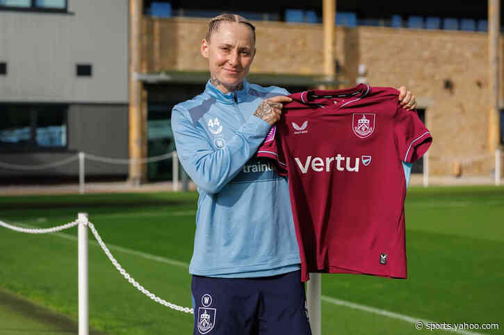 WSL2: Leah Galton signs for Burnley after Man United departure