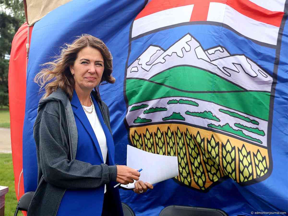 Smith's approval rating drops to 38 per cent in national premier-popularity rankings