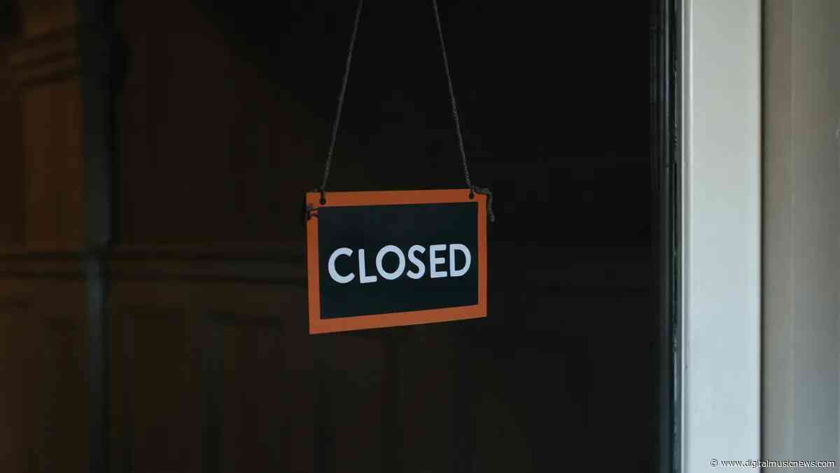 Kennedy Center Situation Goes From Bad to Worse: Board Calls for Another Shutdown as Building Slowly Collapses