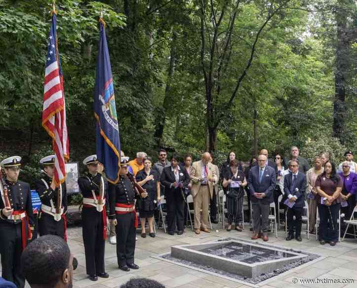 Jacobi Medical Center remembers 9/11 victims 25 years later