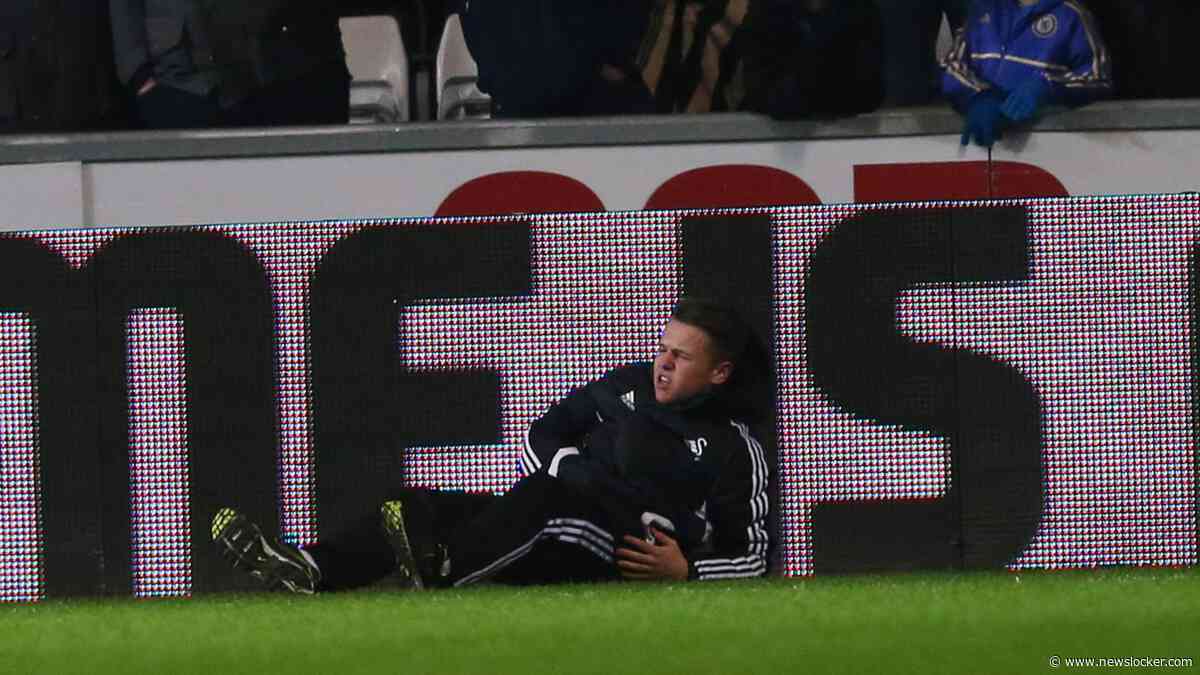 Engelse ballenjongen, die geschopt werd door Eden Hazard, verkoopt wodkabedrijf voor 350 miljoen euro