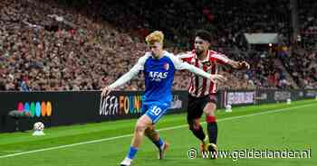 LIVE Europa League | AZ komt sterk uit de kleedkamer na rust: Kees Smit dicht bij goal tegen Sunderland
