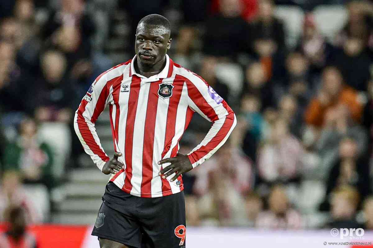 Moedig AZ komt te kort en verliest bij Europa League-ouverture tegen Sunderland