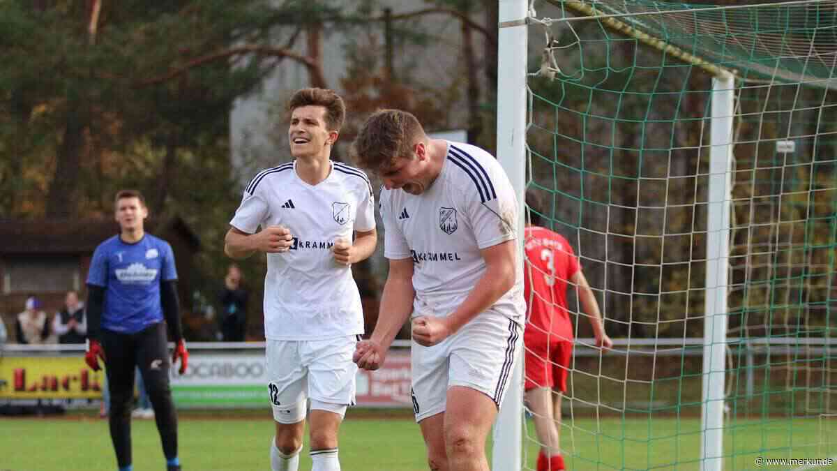 DJK Waldram gewinnt 2:0: Münster trifft per Kopf und Flachschuss