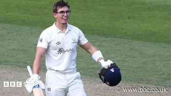 Tribe puts Glamorgan in driving seat against Surrey