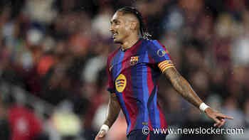 FC Barcelona vernedert promovendus Racing Santander: Raphinha schittert met hattrick, João Cancelo vuurt kanonskogel af