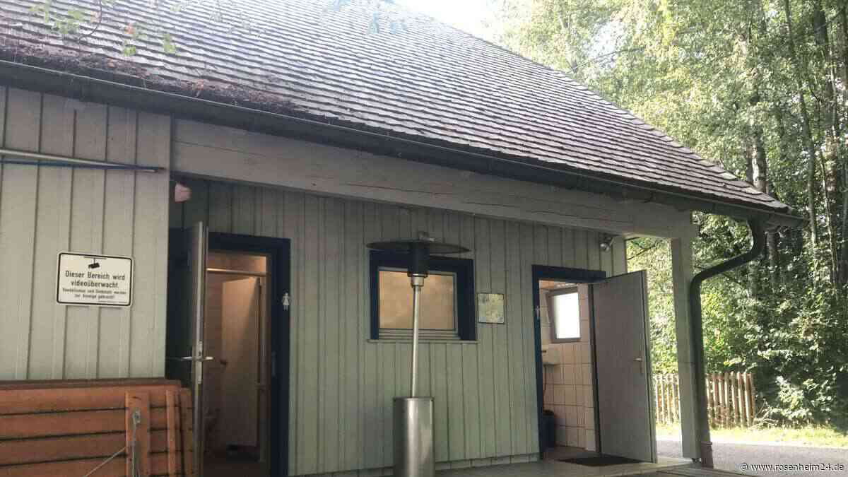 Schmutz und Klopapier-Diebstahl: Toiletten im Breitbrunner Hafen im Fokus