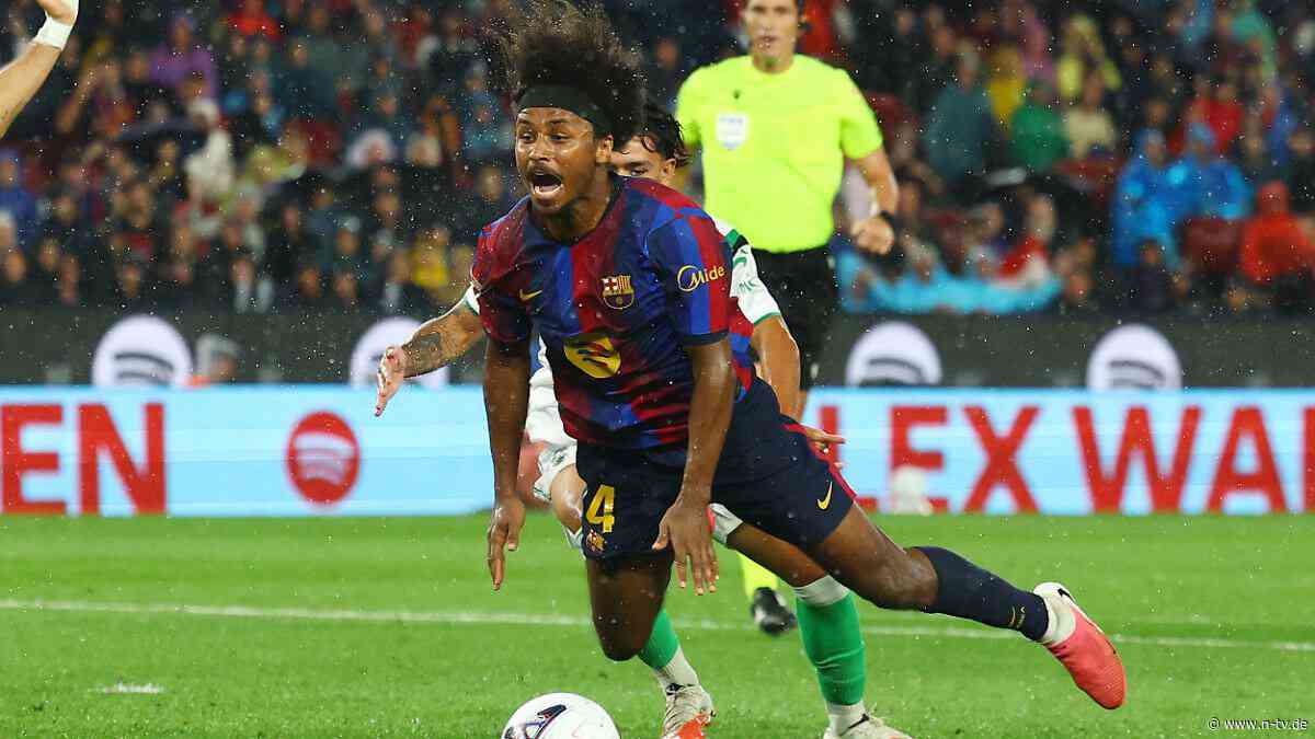 Adeyemi holt zwei Elfer raus: Supertrainer Hansi Flick und sein FC Barcelona demütigen Santander