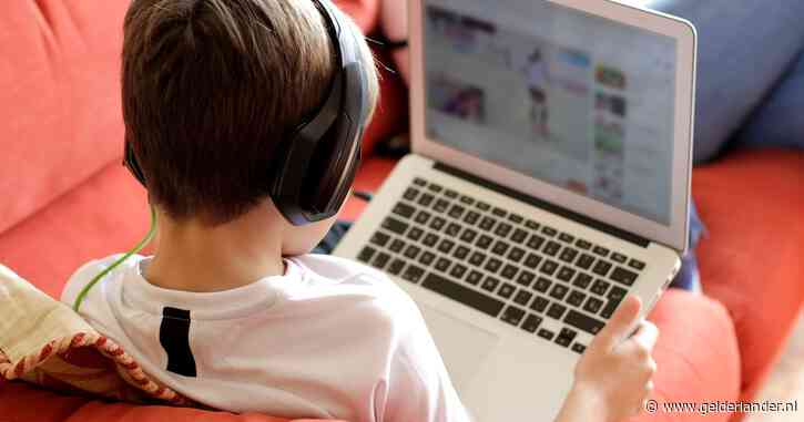 9-jarige gamer geeft ton uit met vaders creditcard voor meer views op YouTube-video’s: ‘Ik heb een groot probleem’