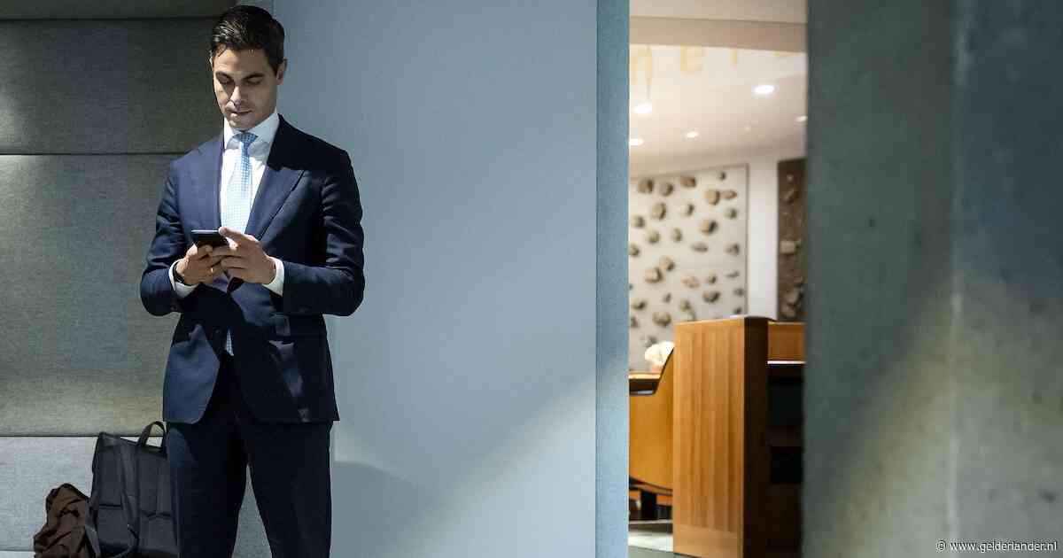 Zijn ministers kennen zijn ‘trucje’ al: zo gaat Rob Jetten te werk als premier