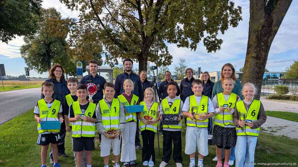 Mit Gummibärchen und Blitzer für mehr Schulwegsicherheit