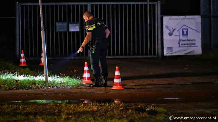 Schoten gelost voor ingang sportpark Tilburg, politie rukt groots uit