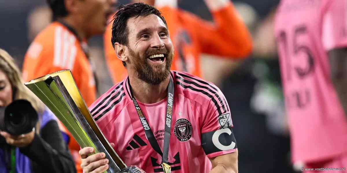 Messi pakt 49e prijs uit carrière en viert ook bijzondere doelpuntenmijlpaal