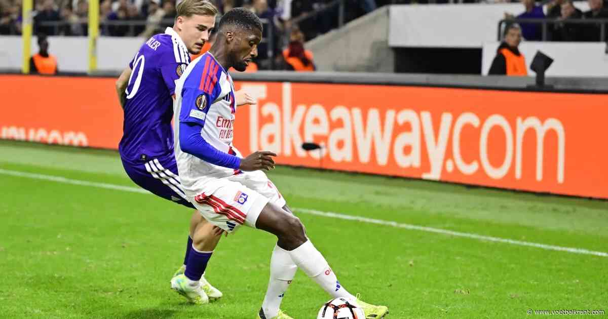 🎥 Had Anderlecht een penalty moeten krijgen? Deze fout van Mata (ex-Club) is toch bizar