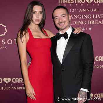 J Balvin and Valentina Ferrer split