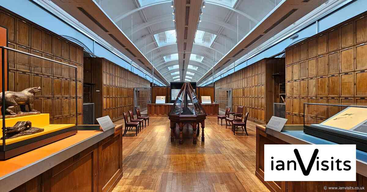 Inside the Natural History Museum’s room sealed off since WWII