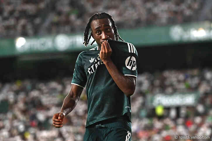 Watch: Yan Diomande’s classy gesture after facing abuse from Elche fans