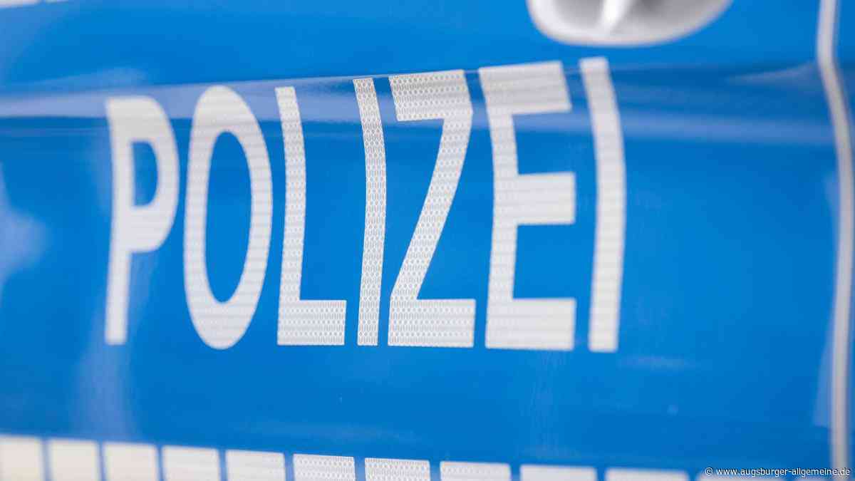 Unfall bei Rohrenfeld: Pritschenwagenfahrer fährt einfach weiter – und wird jetzt gesucht