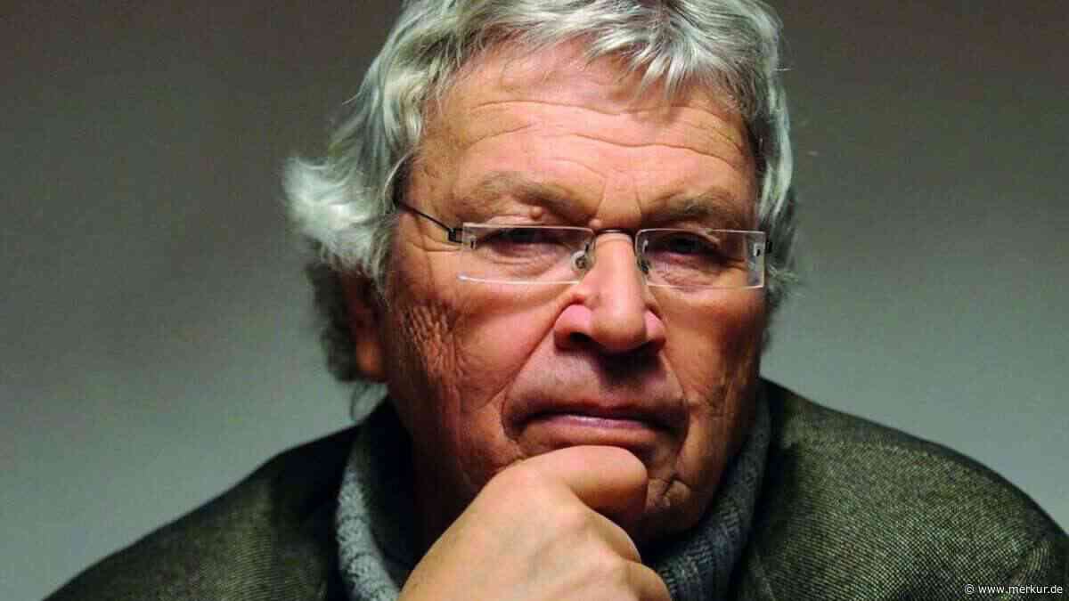 „Ein ,Griaß di‘ ist wunderbar zu hören“: Kabarettist Gerhard Polt über Oberbayern – und Klischees im Souvenirladen