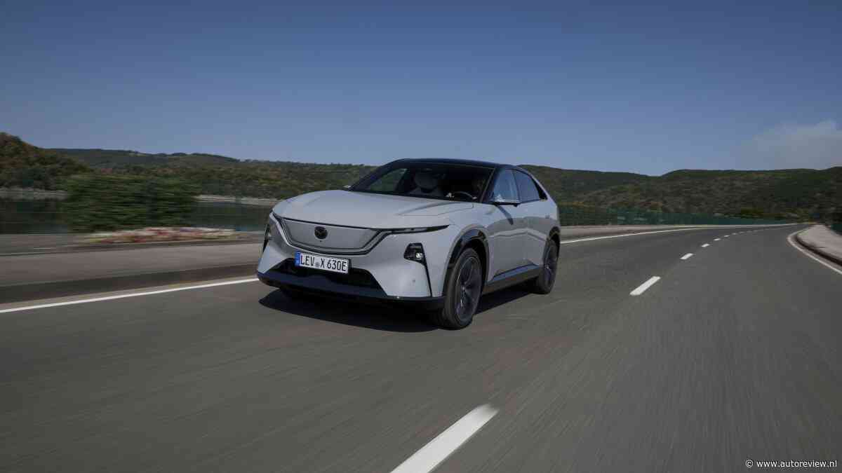 REVIEW - Met deze fraaie elektrische auto had Mazda iets goed te maken