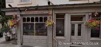 Notting Hill pub 'loved by rock band Queen' in licence battle after resident moans about 'vertical drinking'