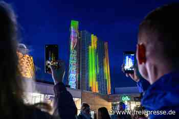 Snake oder Mac-Man an „Congress“-Fassade: So leuchtet Chemnitz ab heute Abend