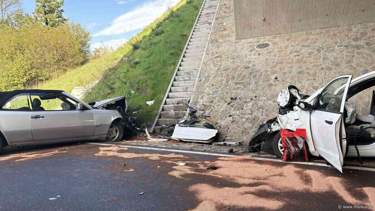 79-Jährige stirbt nach schwerem Frontalzusammenstoß bei Rüdenhausen