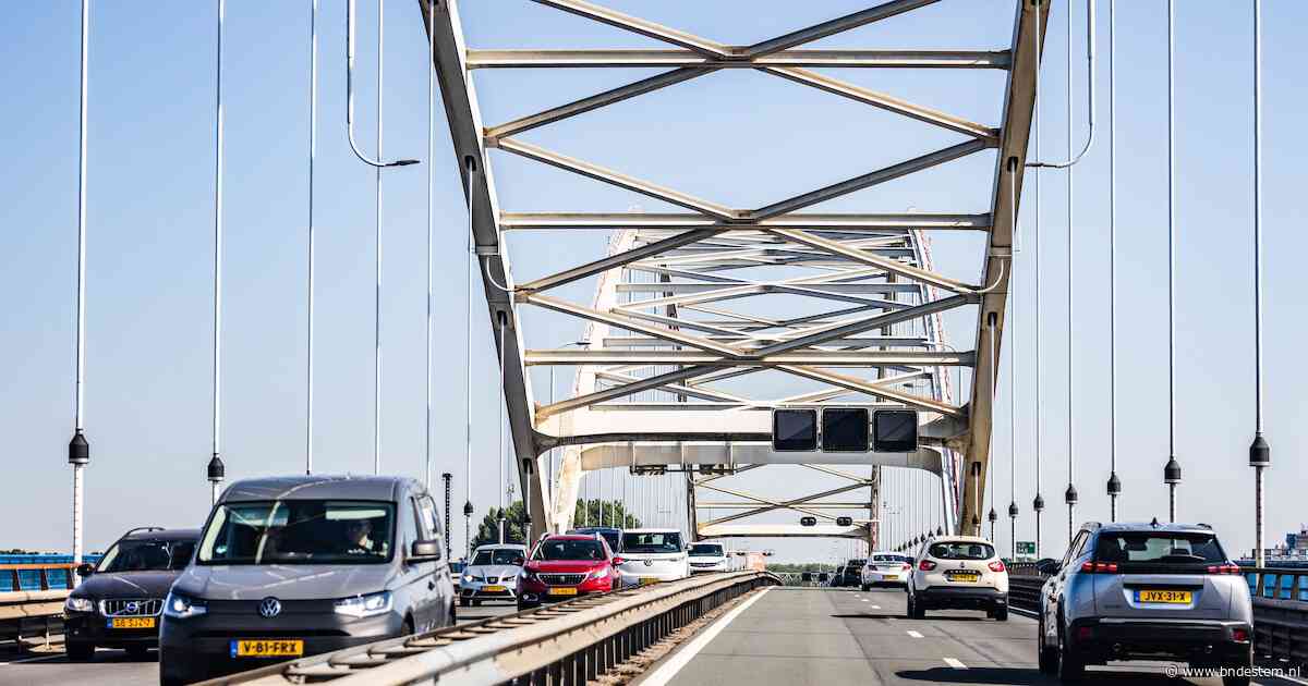 De Merwedebrug gaat drie dagen lang dicht voor álle verkeer