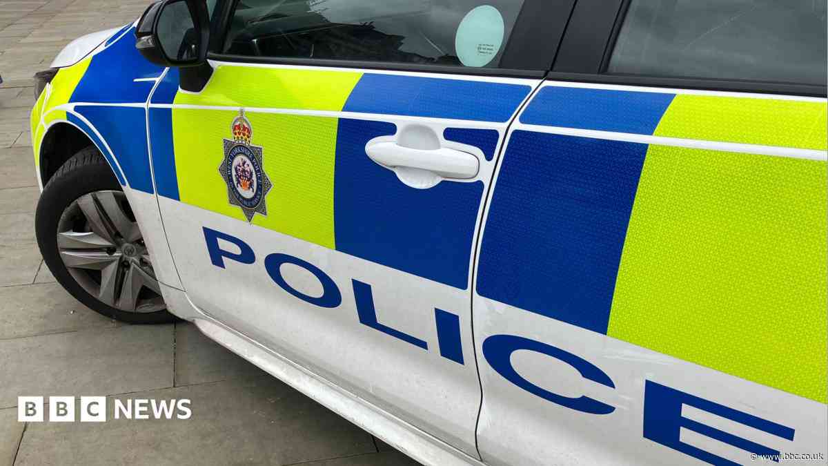 Three in court over county lines drug dealing