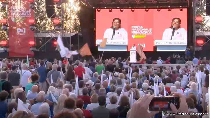 “Non saremo noi i soldati delle vostre guerre, organizzeremo i disertori”: l’intervento integrale di Virginia Libero dal palco della Festa dell’Unità