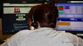 911 services gradually being restored after outages affect Ontario, Quebec, other parts of Canada