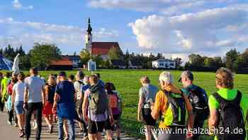 117 Pilger wandern von Teisendorf zur Schwarzen Madonna nach Altötting