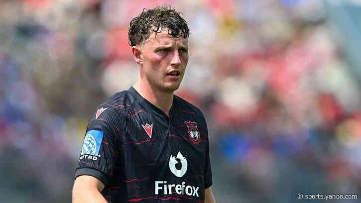 Wrexham's Broadhead to miss Wales games with injury