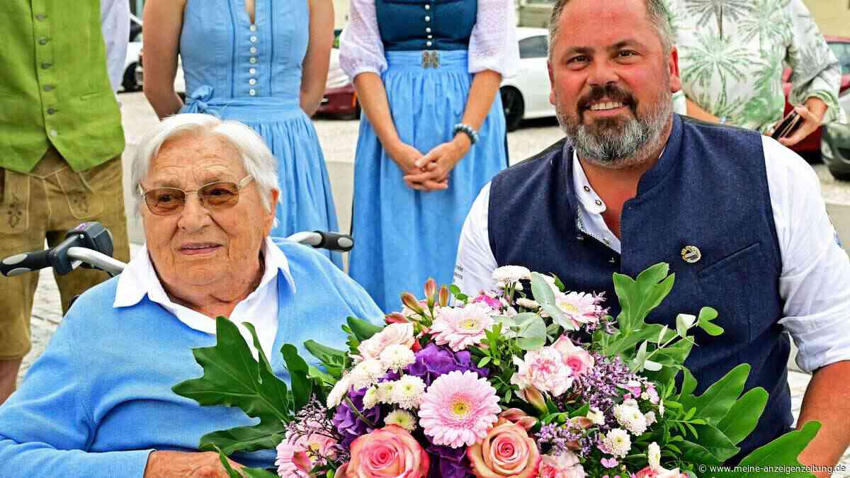 Anna Neumair wird 100: Ganz Oberhummel feiert die „Wirts-Anni"