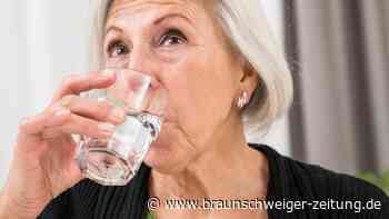Richtig trinken im Alltag: So hilft Wasser ganz gezielt beim Abnehmen