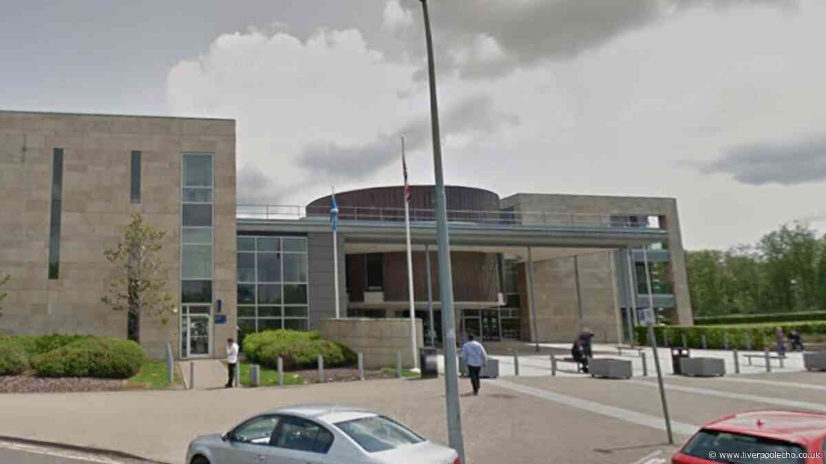 Nurse struck off after fake cancer scam deceived family and colleagues to pay for Dubai trips