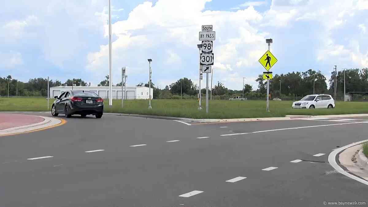 Dade City drivers adjust to new U.S. 98 roundabouts